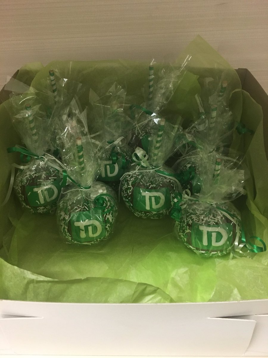 JacqPaton's tweet photo. #2228 is #futureready enjoying a special treat to kick of 2019! @TD_MSnow @perrotta_frank @AIacobelli_TD https://t.co/l4SPAp5a8Q