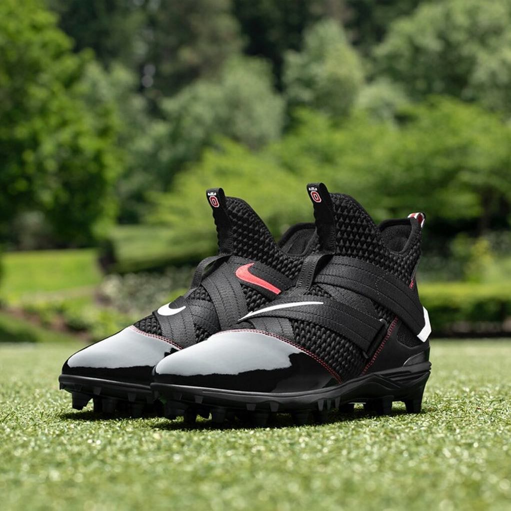 lebron soldier 12 strike cleats