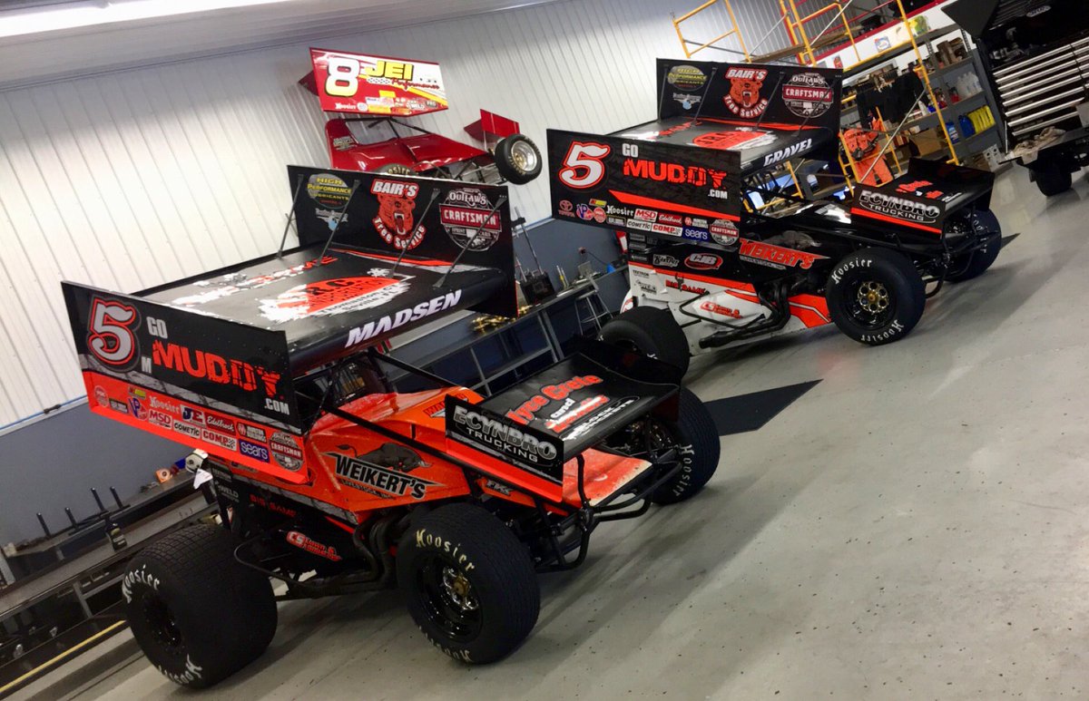 Qualifying day with the <a href="/WorldofOutlaws/">World of Outlaws</a>. 4 laps determine heat race line ups Friday &amp; Saturday 
🏎: .<a href="/DavidGravel/">David Gravel</a> <a href="/kmr29/">Kerry Madsen</a> 

📍:  <a href="/TheDirtTrack/">The Dirt Track</a> 

🖥🎙:  <a href="/Dirtvision/">DIRTVision</a> 

📱: Updates right here

📷: @TRhey23 
✔️👉🏻 <a href="/MuddyOutdoors/">Everything Muddy</a> <a href="/BigGameMotorspt/">Big Game Motorsports</a> <a href="/LandisBlock/">Landis Block & Concr</a> <a href="/hplubricants/">hplubricants</a> <a href="/JRCTRANS/">JRC Transportation</a>