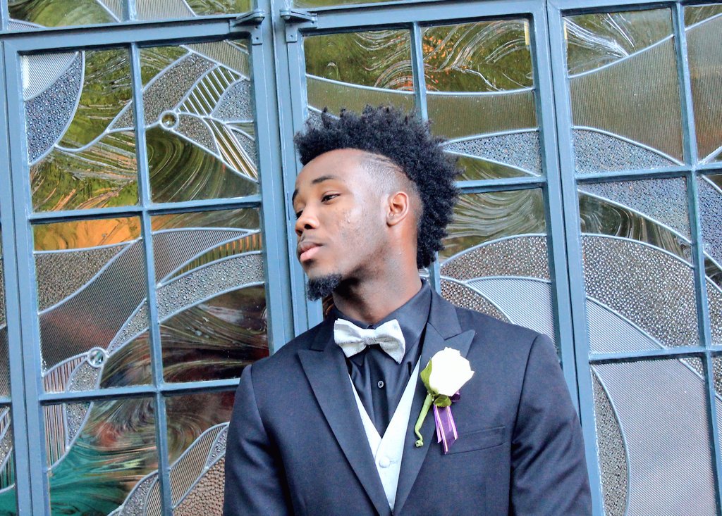 CoachJodyBailey's tweet image. Did someone say 5 days away from tip-off? 
@charlesb625  
#Cholly 
#Chuck 
#CoolJacket 

@PrivateersMBB 
Let's Geaux! 🏀
#SwordsUp ⚔️🆙
#UNOProud 👊🏽