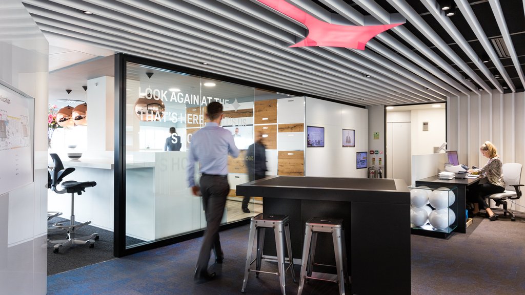 UnitedWorkplace's tweet image. The United Workplace partners have teamed up with @WORKTECHAcademy on a new report exploring the puzzle of workplace productivity. Find out all the info here: bit.ly/2Q9kSni #workplaceperformance #improvingproductivity