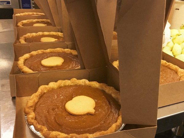 theablebaker's tweet photo. Butter, Pies, and Gratitude - https://t.co/gmWLgWHE4U https://t.co/n8Vn6zZrya