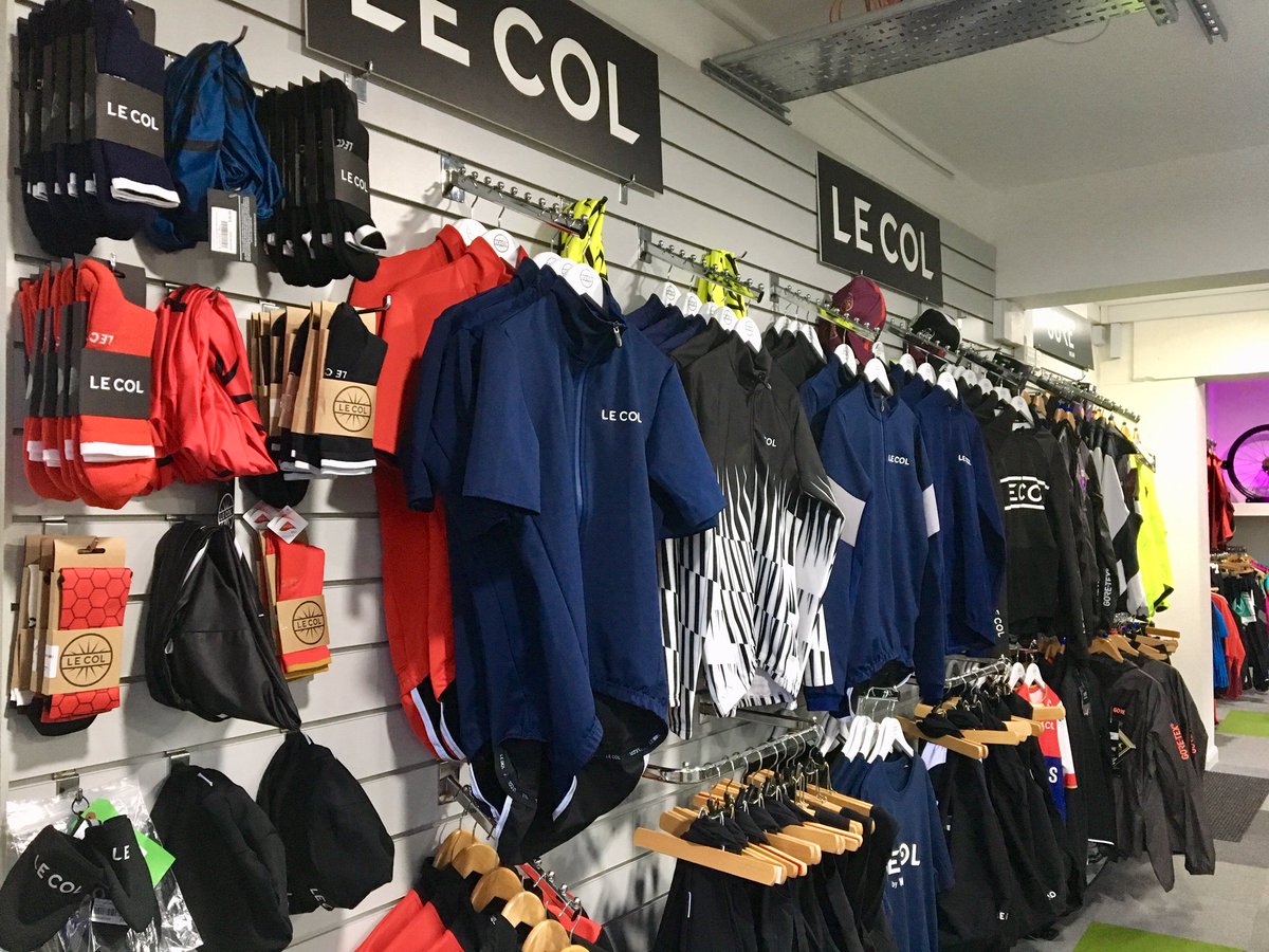 wheelbasecycles's tweet image. We are very pleased to say that the @LeColUK Autumn Winter range of high-end road clothing has just landed at #WheelbaseYorkshire and online at wheelbase.co.uk/products/brand… #wheelbaseyorkshire #lecol #wintercycling #4seasoncyclist