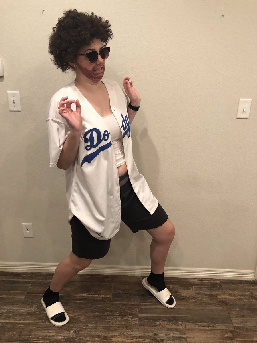 audradothurd's tweet image. just out here tryna #savedatmoney @lildickytweets