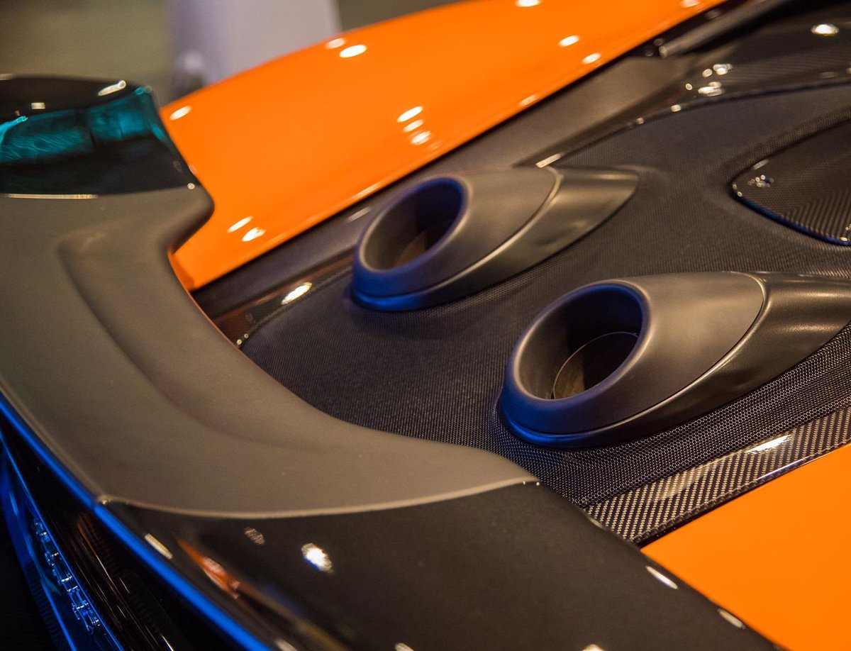 AliAlghanimSons's tweet photo. وصلت! 
حياكم معرض علي الغانم وأولاده McLaren 600LT متوفرة وفريق المبيعات جاهز للإجابة عن جميع إستفساراتكم.

ARRIVED!
The McLaren 600LT is finally at Ali Alghanim and sons showroom!
Visit us today and explore the new world of luxury and speed!
#TheEdgeisCalling
#McLaren
#600LT https://t.co/iMzrIrGNJV