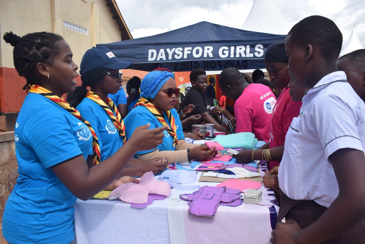 World Association of Girl Guides and Girl Scouts tweet media