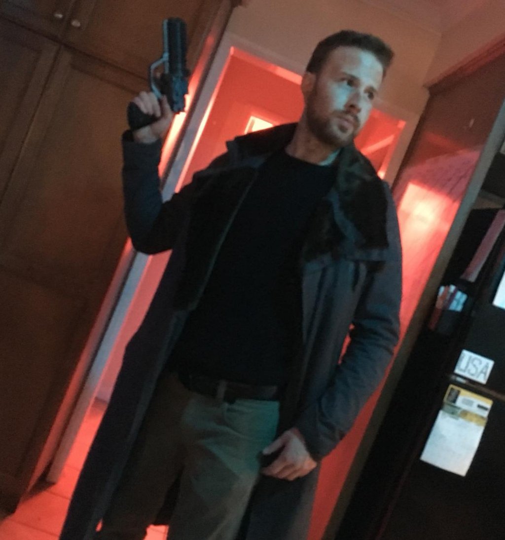 Cells within cells. Interlinked. 

Hope everyone had a fun Halloween! 
#bladerunner #officerk #halloween