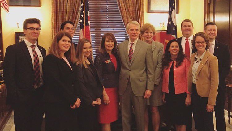 Do you have a passion for politics and effecting change on a national level? Apply now to represent Delta Zeta and lobby on behalf of the fraternity/sorority community in Washington, DC! ow.ly/EydU30mrHGB