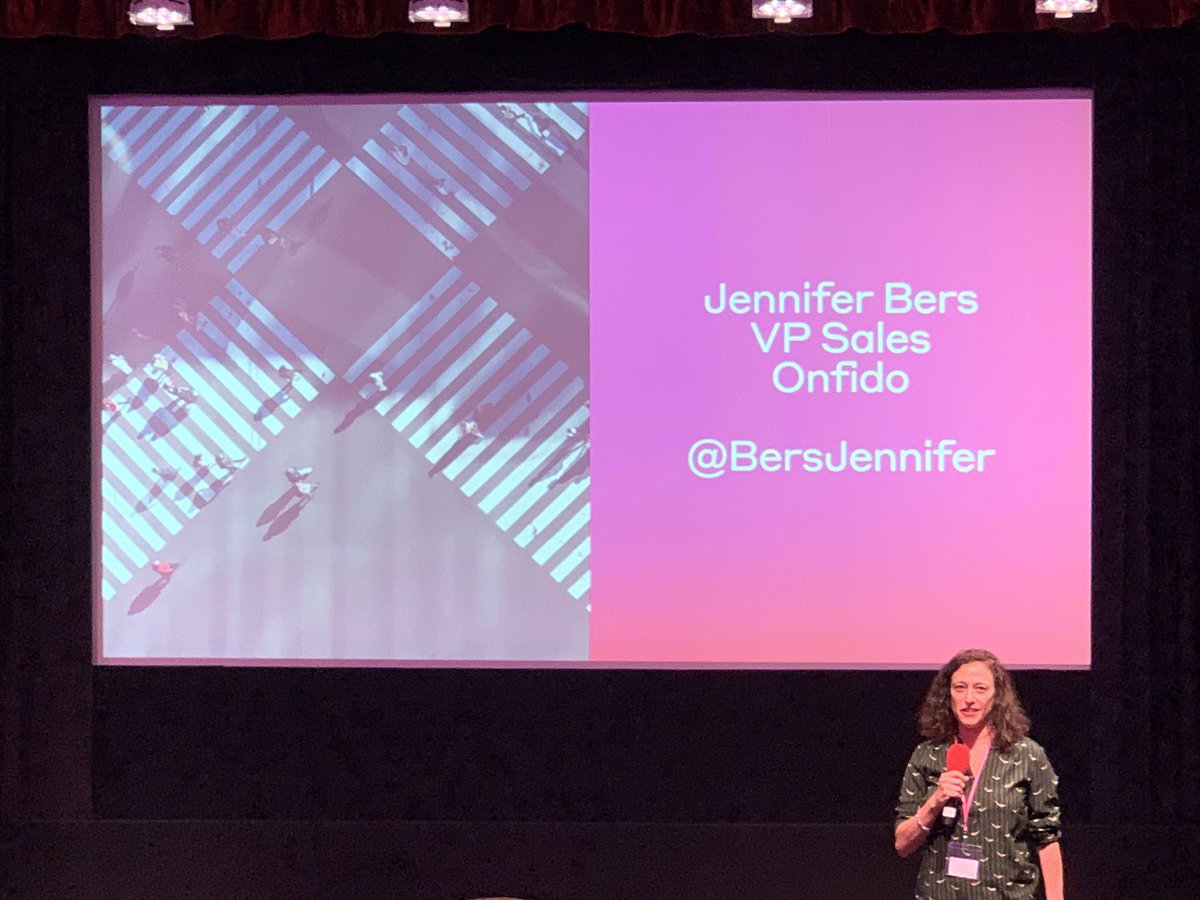 jonnosoutham's tweet photo. @BersJennifer βyou should not need to motivate sales reps, but itβs easy to de-motivate themβ #Flight18 @crane_vc https://t.co/hv82KpfOzz