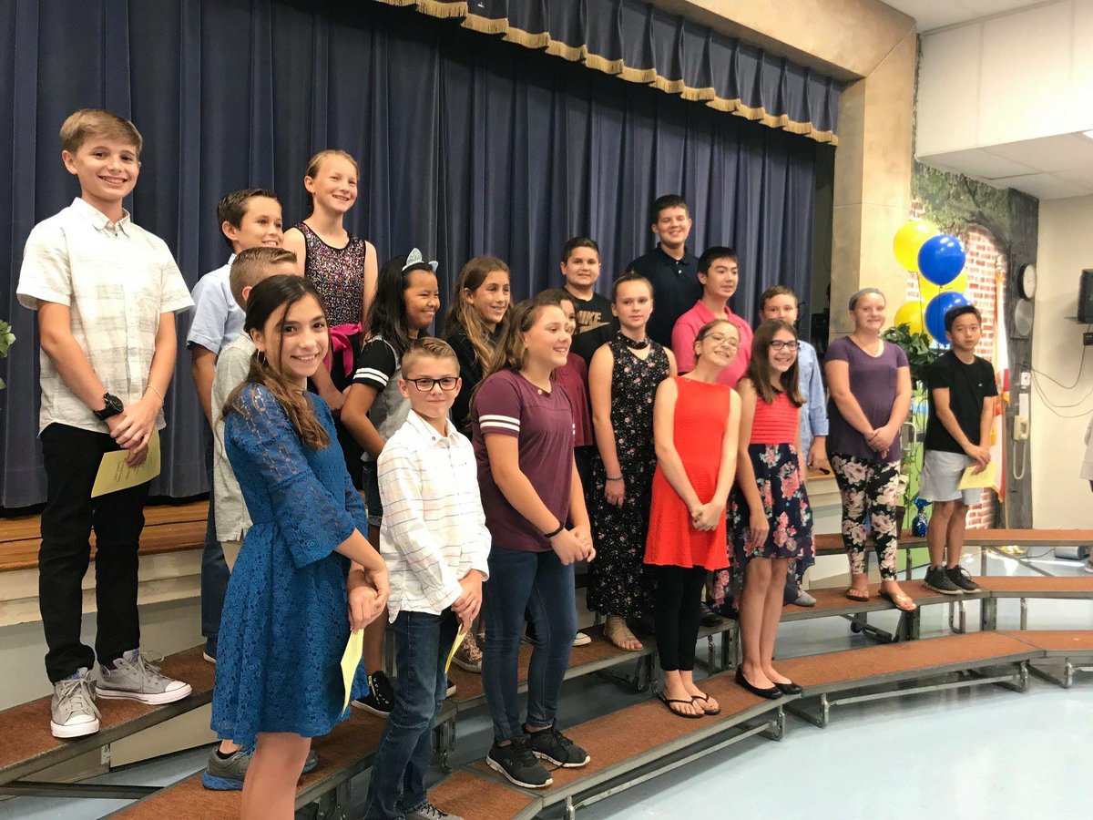 LutzSchool's tweet photo. We are the Lutz Leopards Junior Civitan Club. Chartered 10/24/18. This is an opportunity for students to make the world a better place through community service. @JuniorCivitan @HCPSArea3 @HCPSCommunity @mablkb @nester_mrs @MrsLakesClass @HillsboroughSch https://t.co/nwzErhPiSI