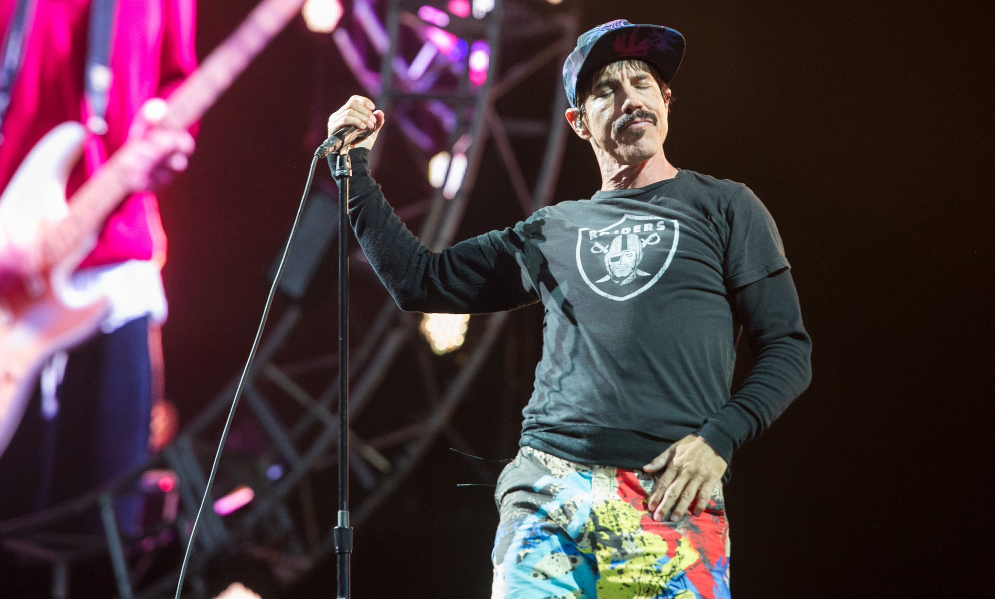 Wishing a happy birthday to Red Hot frontman, Anthony Kiedis! 