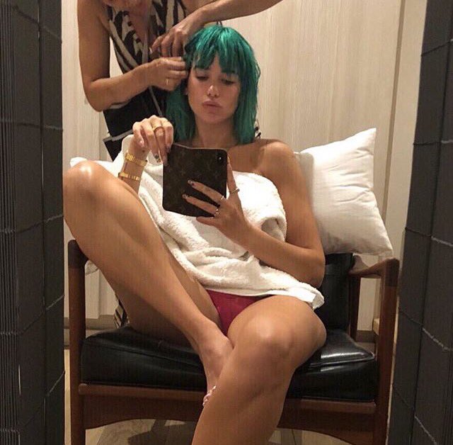 devilsdamsel's tweet image. She's a green queen.