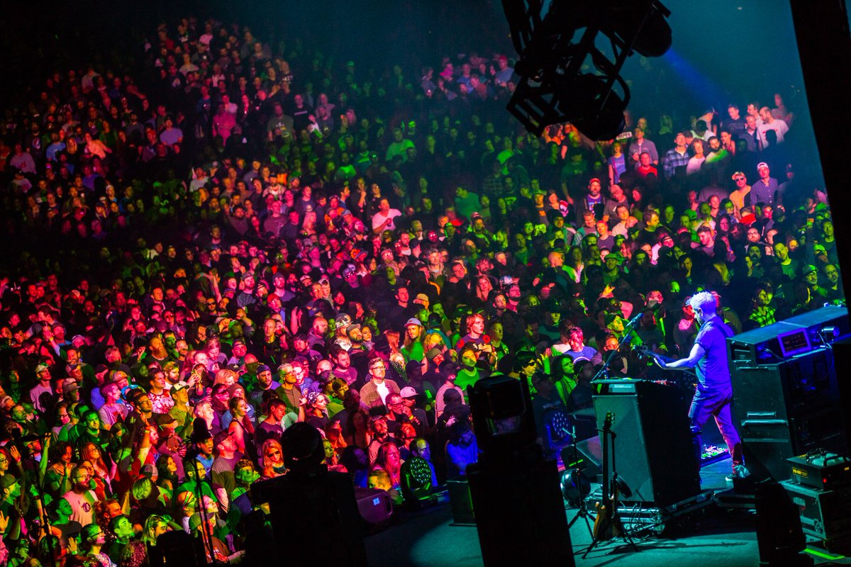 phish's tweet photo. Tune in to a live webcast tonight from Las Vegas at 7:30pm PDT at https://t.co/vmsCgCAB83. We’re offering an “I Saw It Again” webcast pass that gives you access to all of the webcasts on the Fall Tour. Grab it now at https://t.co/4E0Bs5cvLz https://t.co/Q8JPKRFy4M