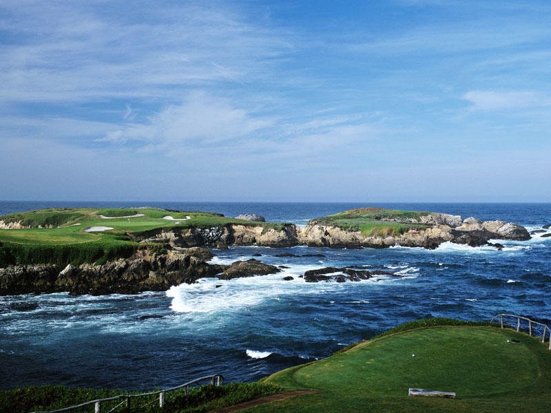 20 of the world's most incredible golf courses fal.cn/SoH0