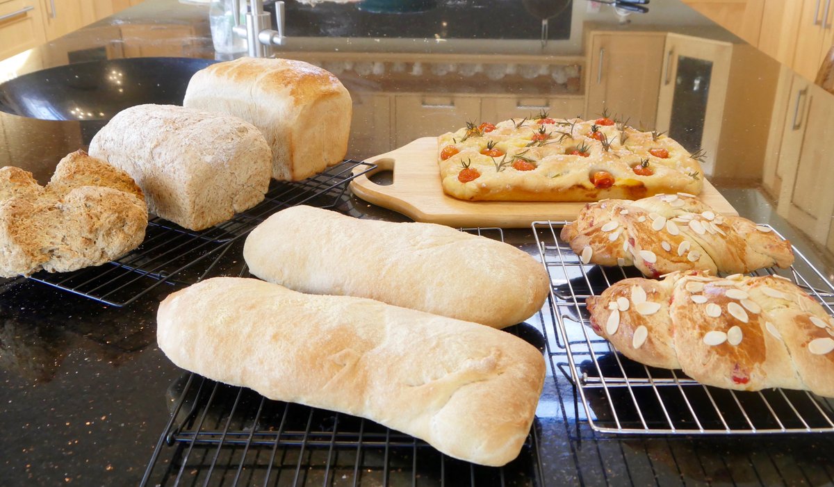devoncookery's tweet image. #Breadmakingclass #BreadclassDevon Lovely full day course with breakfast &amp;amp; Lunch £ 85.00 pp 10th Nov facebook.com/events/5957754…
