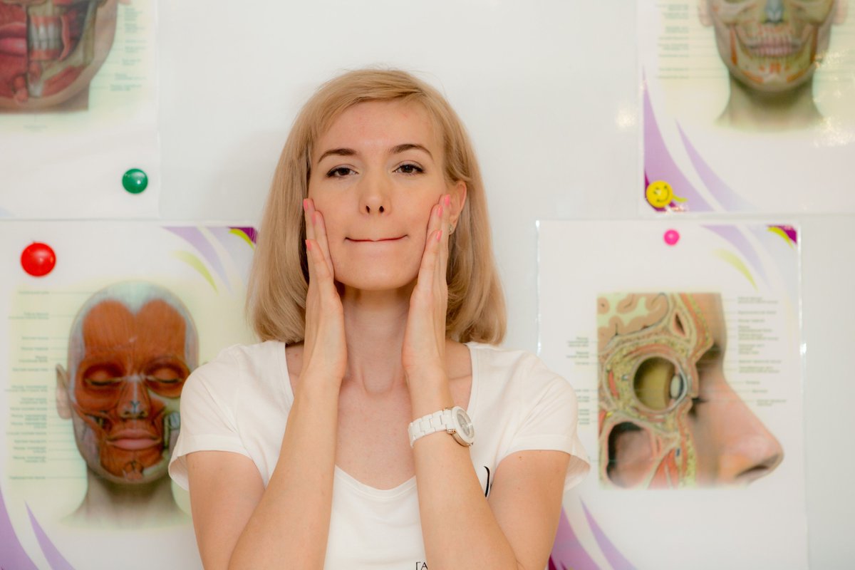 Adonna_Nextech's tweet photo. Natural Facelift: Facial Exercises/Yoga https://t.co/NykNGY1nHG https://t.co/I80GCPK0h7