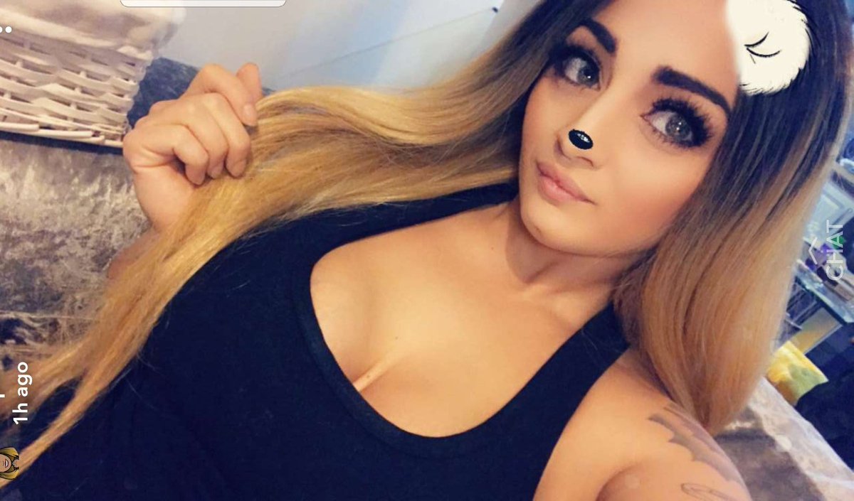 PromoPaddy33's tweet photo. ❄❄ COLD NIGHTS ❄❄

I say it every year on here, &amp; I'll say it again ❤

The only girl you wanna keep you warm this winter is @LottieLovelace 🔥❤🔥❤

Premiums 😈🔞
#Whatsapp #Snapchat #MembersTwitter @LottieXclusive #OnlyFans 

Adultwork 😈🔞
#WebCam #Skype #PhoneChat #Meets https://t.co/K4M9XbiYhl