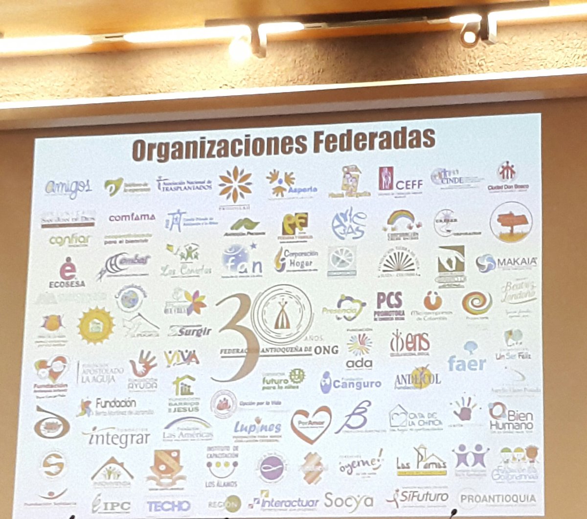 AndreaLondonoSa's tweet photo. Las @ONG federadas en Antioquia. Congreso #Faong30 @faongant. @calichemon @BienHumano @AlcaldiadeMed @paulinasuarez49 https://t.co/7SgKOQuSGI