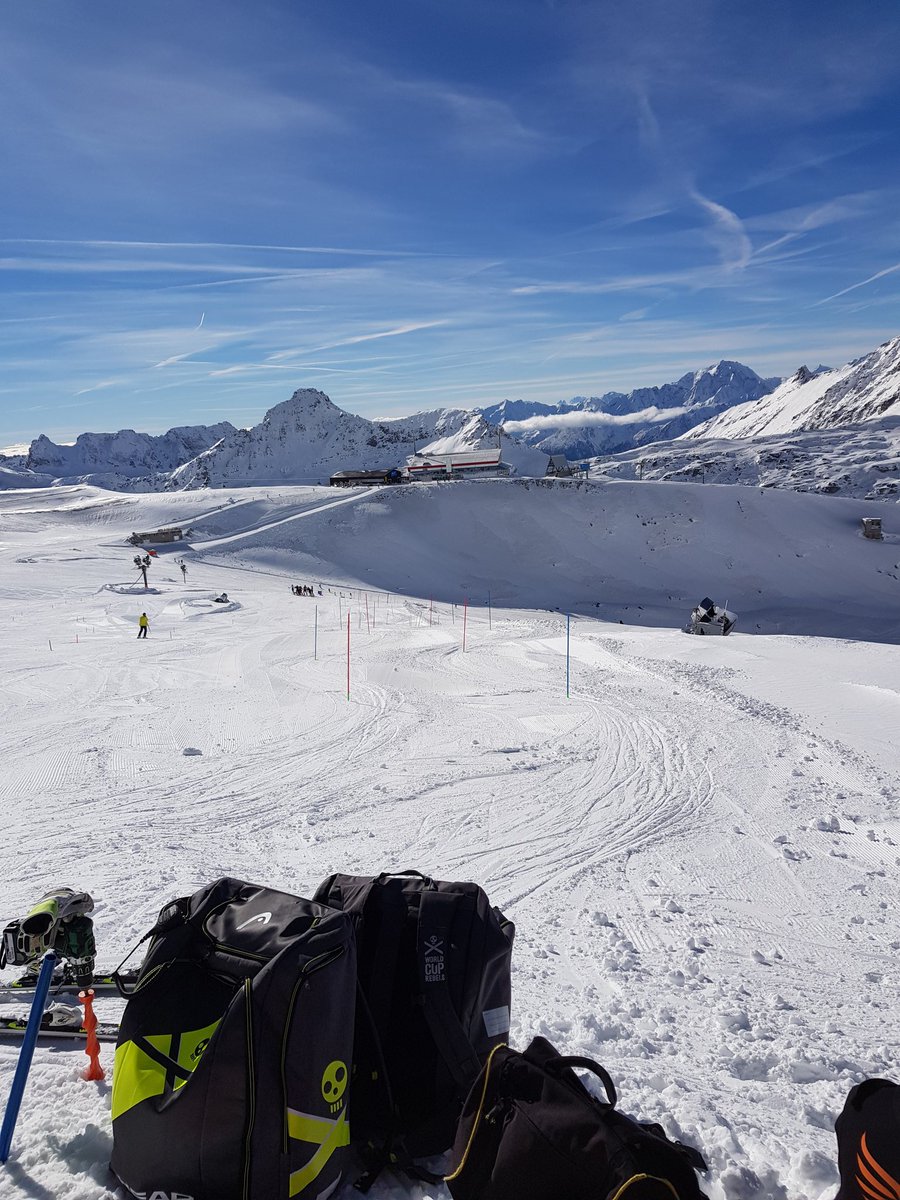 TeamOrangeSki's tweet photo. Great camp so far in #Austria weather not playing ball all the time but still really good. New coach Ben Reid excellent
#brpc #training #paraalpine #viskiing #bandofheros #rossi #molltaler #glacier @rossignol #getkidsgoing #sportsaid #thedavestanleyskitrust #snowsportscotland https://t.co/LlcKwfmlsG