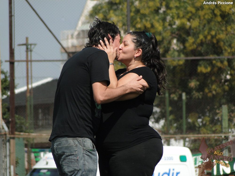 andrespiccione's tweet photo. La última vez que Platense jugó con Nueva Chicago fue hace más de cuatro años, en Mataderos, y un tipo le pidió casamiento a la pareja. #DatosIntrascendentes https://t.co/JYbT6GF7Sx