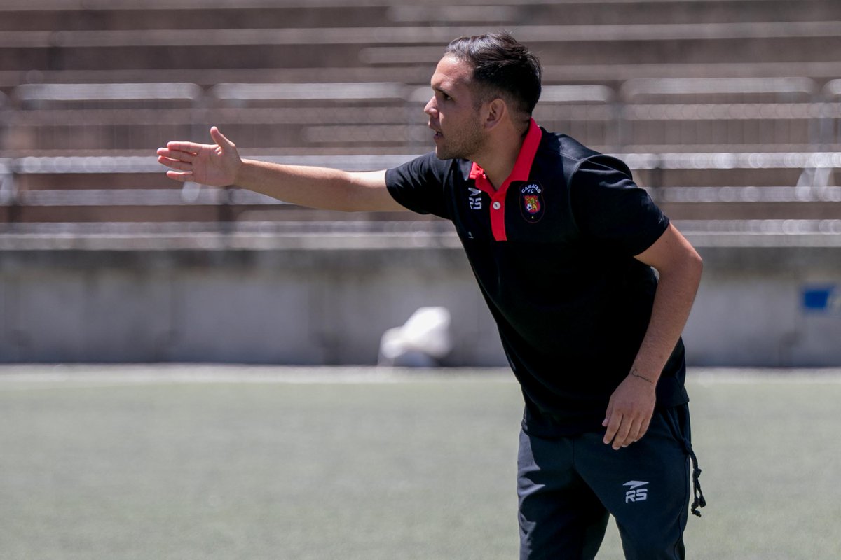 Caracas_FC's tweet photo. #CanteraCFC | #Sub16 | Rafael Bracho: "Es un orgullo contar con jugadores de tan corta edad y tengan un nivel alto de experiencia" | https://t.co/JFMMFUuIji | 🔴⚫️ #SomosCaracas #OrgulloCapital https://t.co/es8pZSAcjK