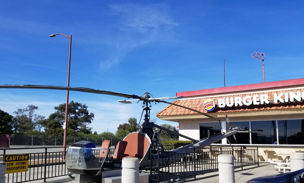 joeysaade's tweet image. You know you've played too much Blackout when your instinct is to look for the enemy team who landed at @BurgerKing before you got there... #BlackOps4 @Treyarch #BlackOut #WhereWeLanding