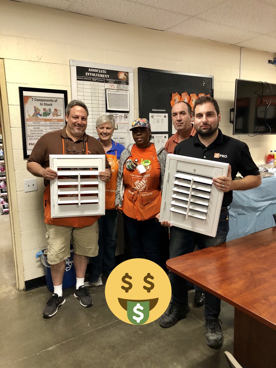 Great PK with store #657 this past Tuesday! SASM Omar and I talked sales goals and are pumped to get things cook’n. #THEHOMEDEPOT #RockwoodShutters @Pacnorthwendy <a href="/CarrieDSMD30/">Carrie McDowell</a>