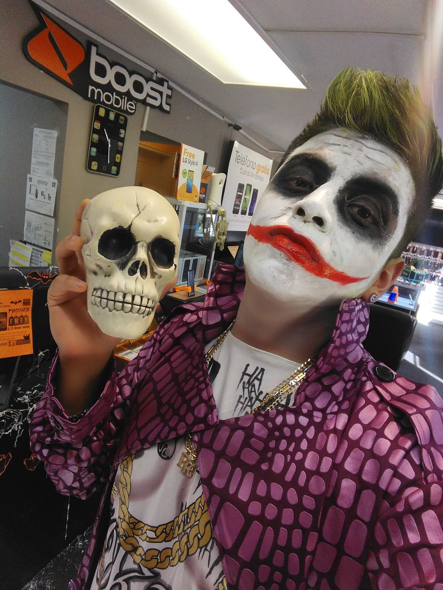 Tu_Mobil's tweet photo. Happy Halloween.... 🐆🐆🐆 
Trick-Or-Treat.?🎃♥️
@SPG_Josandy @Tu_Mobil @BoostGallows @VivaWireless7 https://t.co/mqzWALx8FS