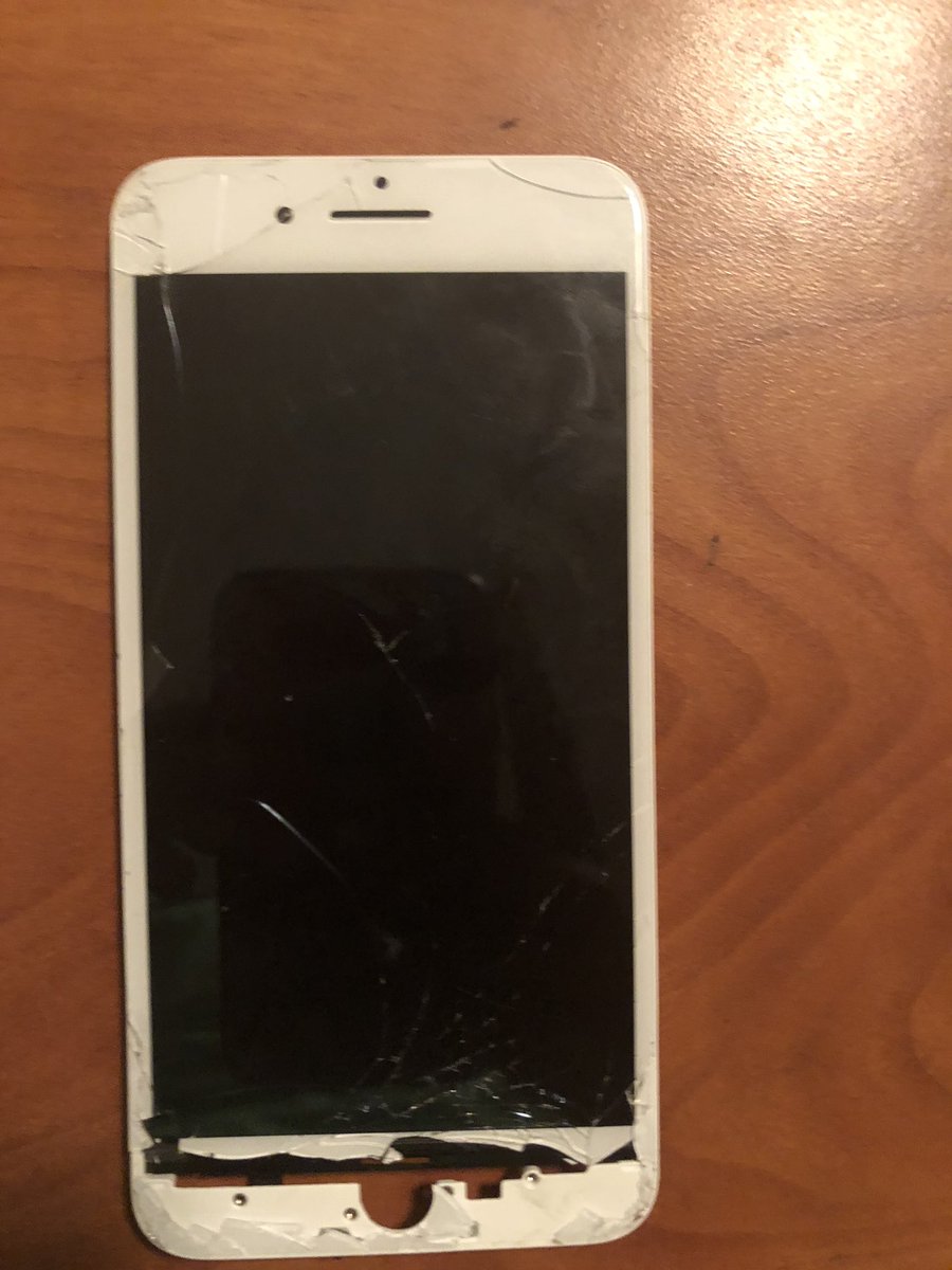 ThePromiseTech's tweet photo. Before and After😊
#ThePromiseTech #Apple #IPhone7
#Technician #Repair https://t.co/Cpmhr3tCjy
