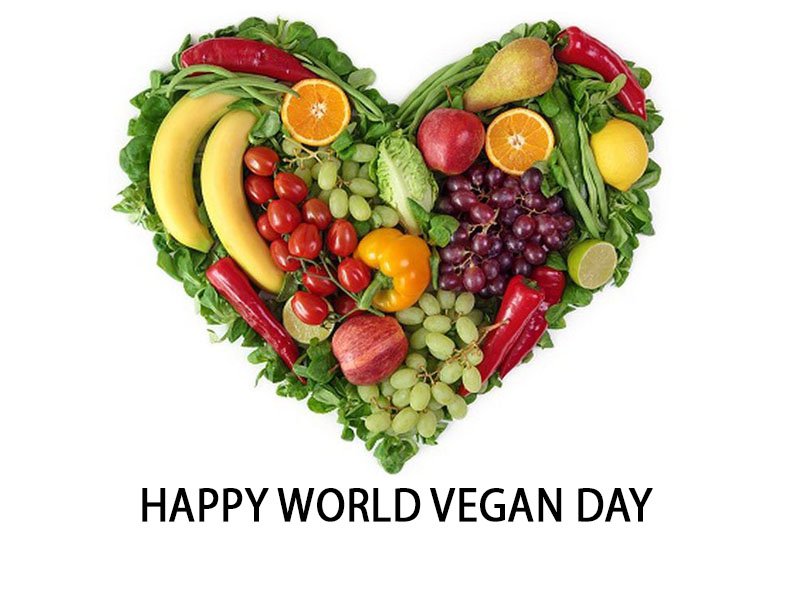 HAPPY WORLD VEGAN DAY !!!!! November is World Vegan Month. Grab one of juices and let us know which is your favorite :) #easybeangreen#vegan #vegetarian #worldveganday #worldveganmonth