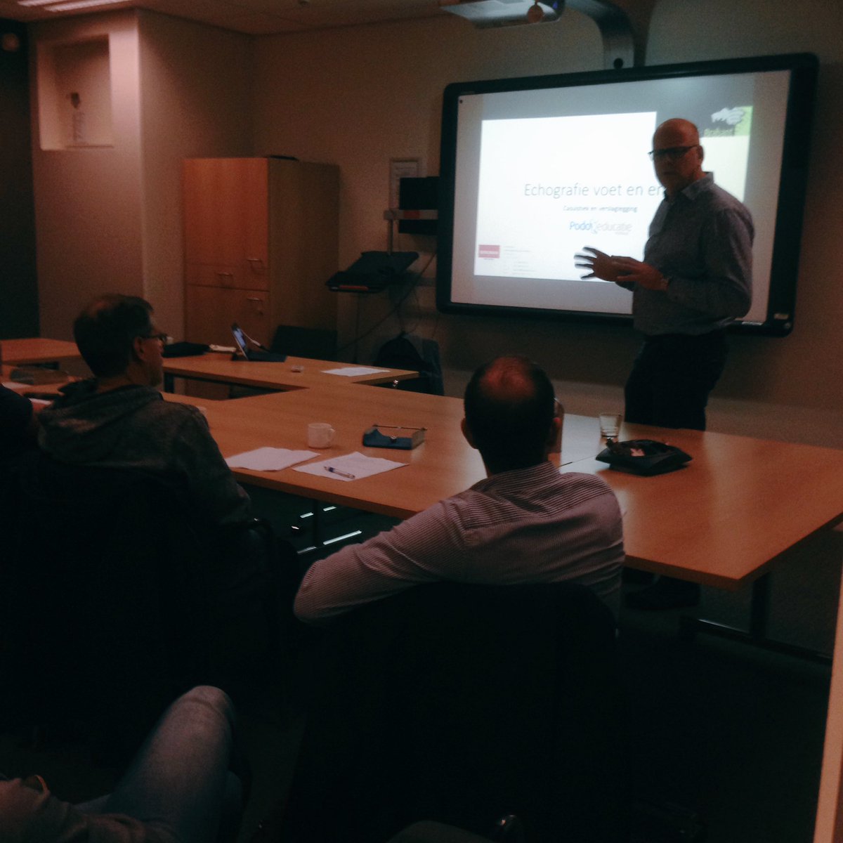 uwschouder's tweet photo. Erg inspirerende en leerzame avond #echografie #msu met de leden van het Echonetwerk Brabant. Met veel dank aan Robert Wonink en @TomFugers #secma #fysiotherapie #springligament #flexorhallucislonguspees #enkel https://t.co/QXy86MplM5