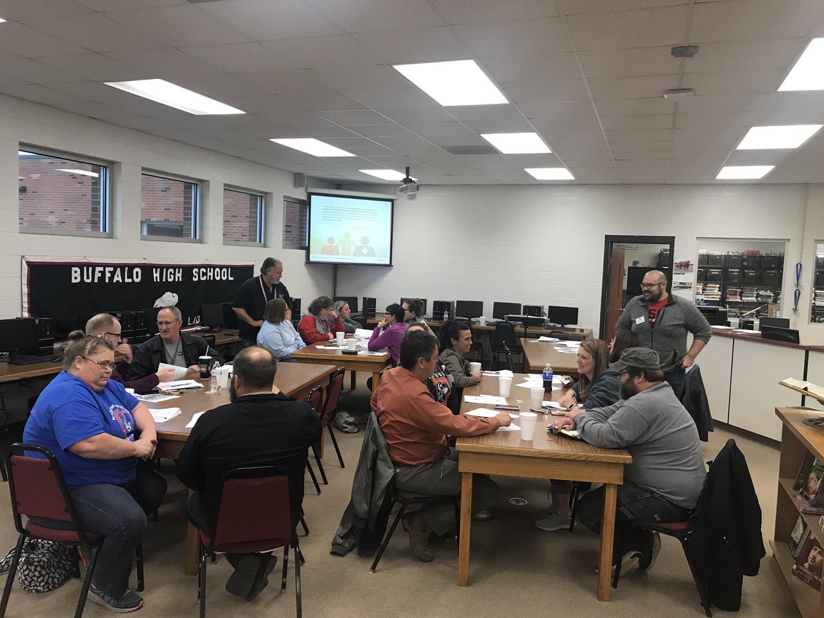 DCTechCenter's tweet image. Day 1 PD: DCTC teachers participated in active shooter training with SRO Deputy Chad Garner and then learned about suicide prevention strategies. #learn #professionaldevelopment