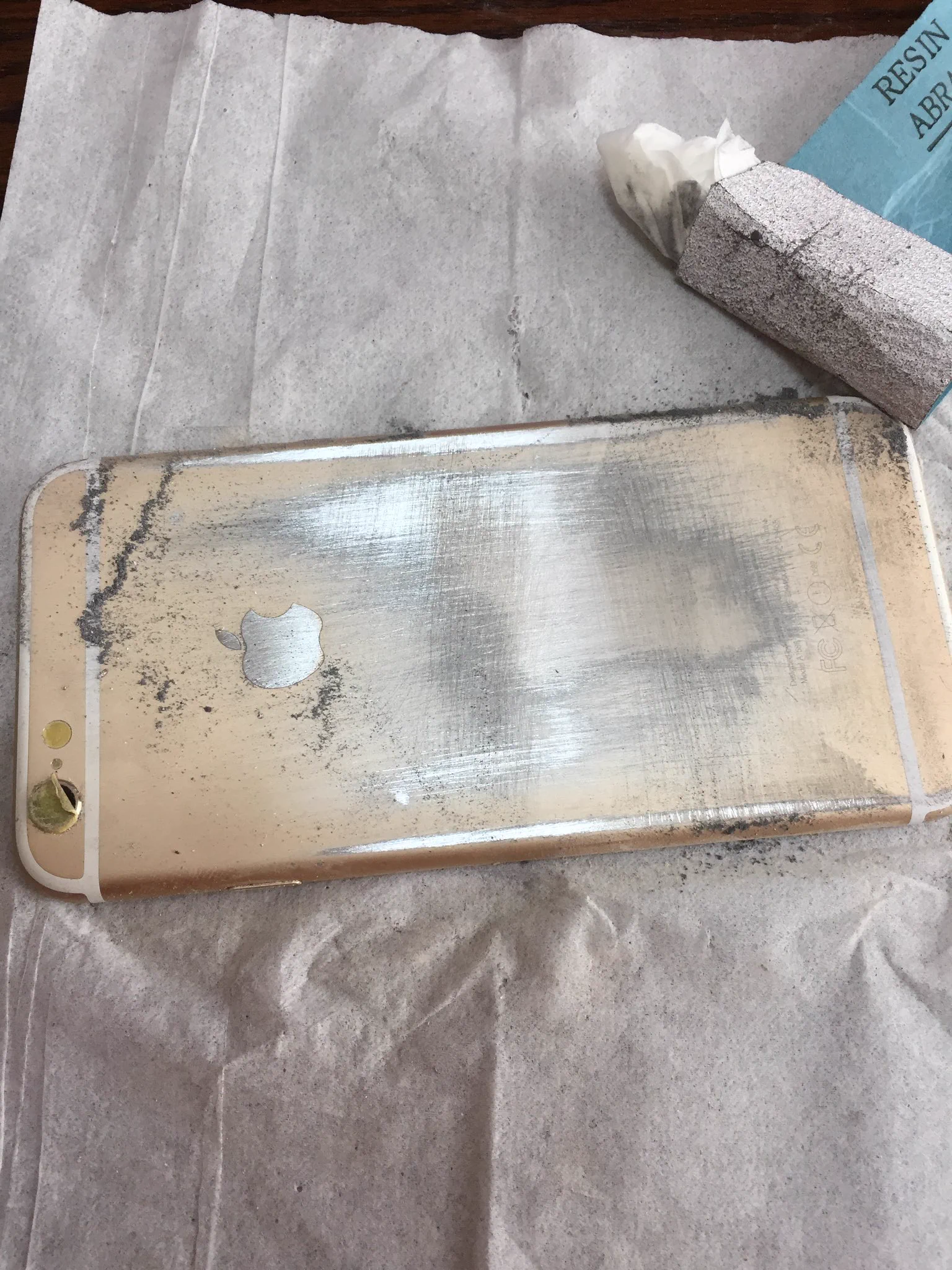 iPhoneが鏡に!?好きなケースが無くてやっちゃったwww