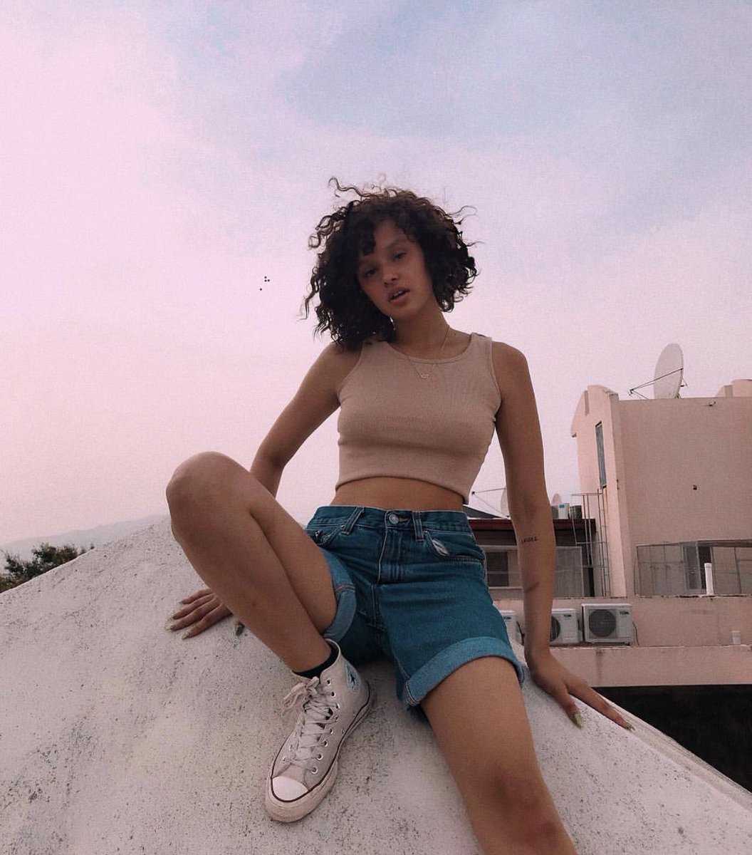 jaden's tweet photo. November 17th https://t.co/P6z7e66hgB