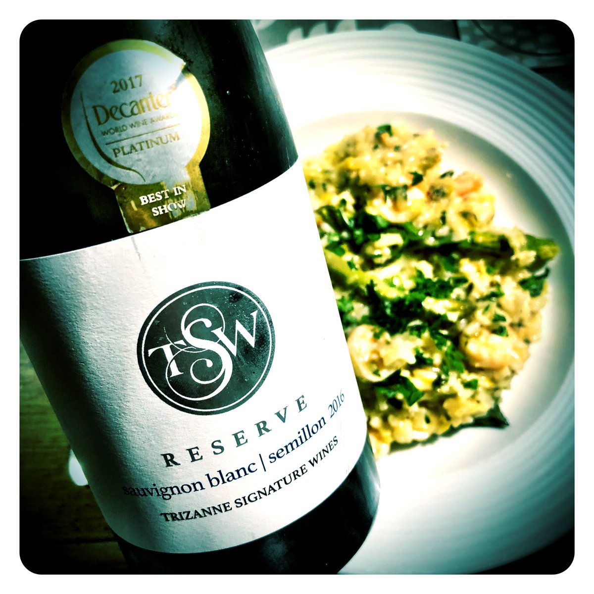 Greg Sherwood MW (@gregsherwoodmw) on Twitter photo Quiet little evening asparagus & prawn risotto dinner at home accompanied by an impressive <a href="/TrizanneB/">Trizanne Barnard</a> Sauvignon Blanc - Semillon Reserve 2016 blend. So mellow, creamy texture, subtle lemon grass & grapefruit and deliciously harmonious. Very classy. 92+pts @alliancewine #elim 🇿🇦🍷 Quiet little evening asparagus & prawn risotto dinner at home accompanied by an impressive <a href="/TrizanneB/">Trizanne Barnard</a> Sauvignon Blanc - Semillon Reserve 2016 blend. So mellow, creamy texture, subtle lemon grass & grapefruit and deliciously harmonious. Very classy. 92+pts @alliancewine #elim 🇿🇦🍷