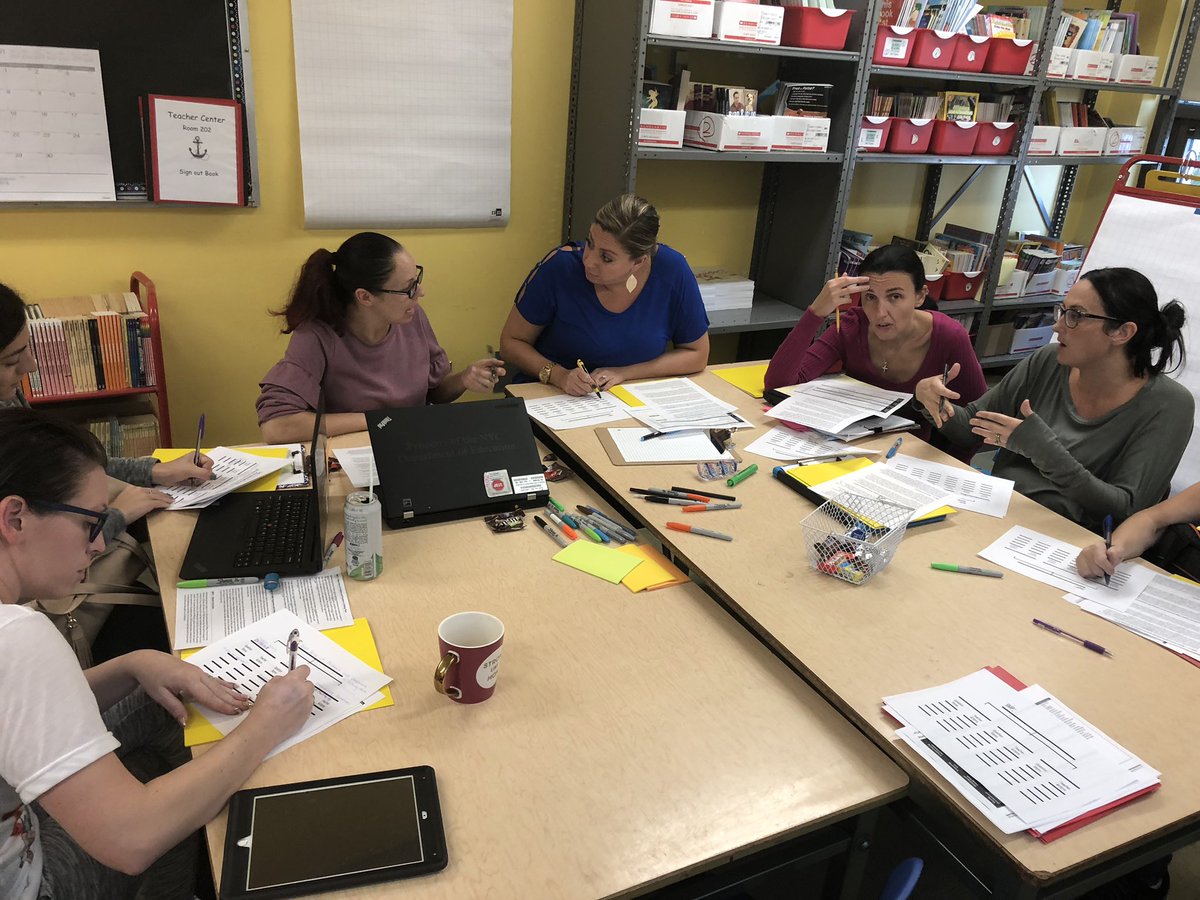 StefLujanNTN's tweet image. Rich SMP discussions! #mathdiscussion #stepupyourgame #letspersevere #nopencils @ps69dolphins