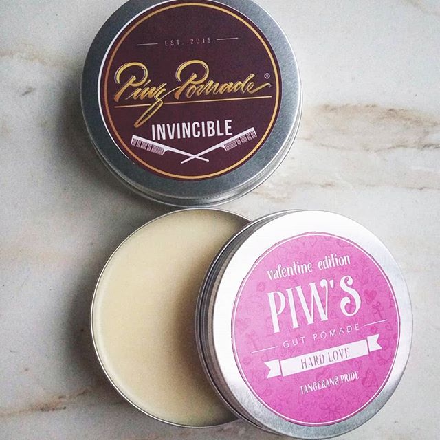 November Ceria !!! Buy 1 get 1 only 100k, beli Piw's Pomade INVINCIBLE Gratis Piw's Pomade Old Series Love Edition ( Shine ) . Promo ini berlaku sampai 30 November !!! Let's grab it Fellas !!! #EverydayWithPiws // order via tokopedia tokopedia.com/piwstuffpomade…