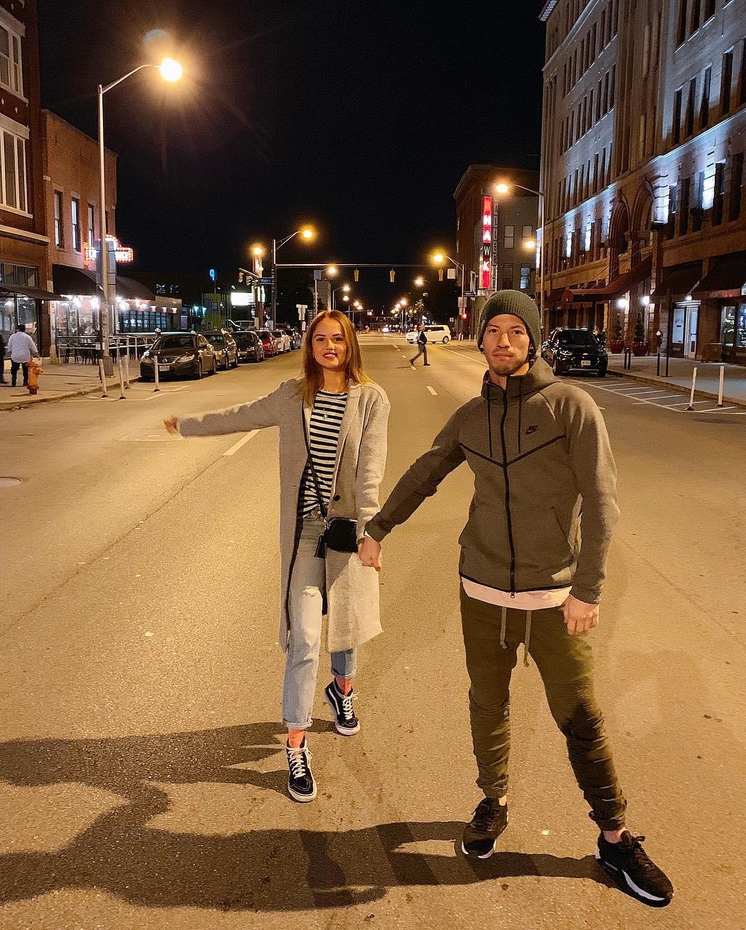 aritzia on X Street style doesn t get much cuter than DebbyRyan in the Dujardin Jacket by Wilfred. https t ynamA8udDv https t R4LcvlkK0S X