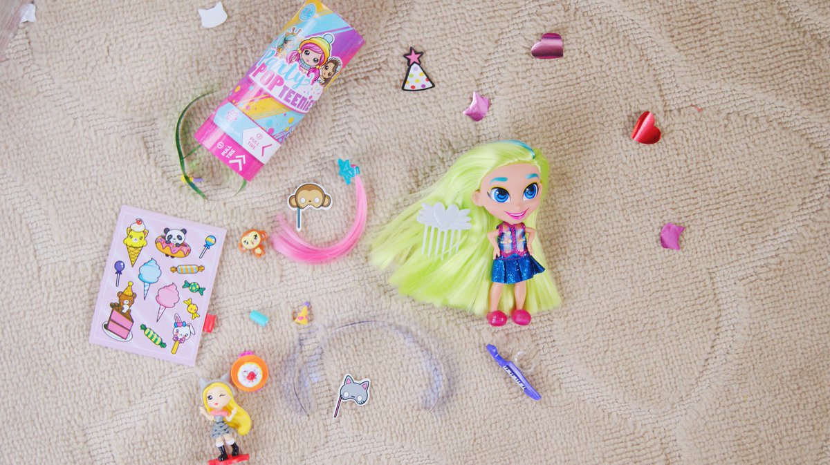 hungryhomemaker's tweet photo. #ad watching Emilia playing with her new toys from @CanadianTire is bringing me right back to my childhood. You can find these and so many of the other new and popular toys at Canadian Tire! They are truly #canadasfunstore https://t.co/VywCqIADP8