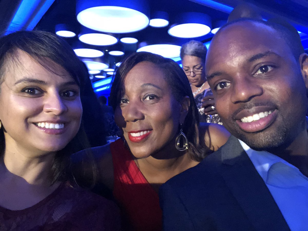 AnaBermudez06's tweet photo. #NBCUEDGE at the @NYNJCouncil #CouncilGala! #LetsCre8 #tech #entrepreneur https://t.co/oVnkFVpEpd