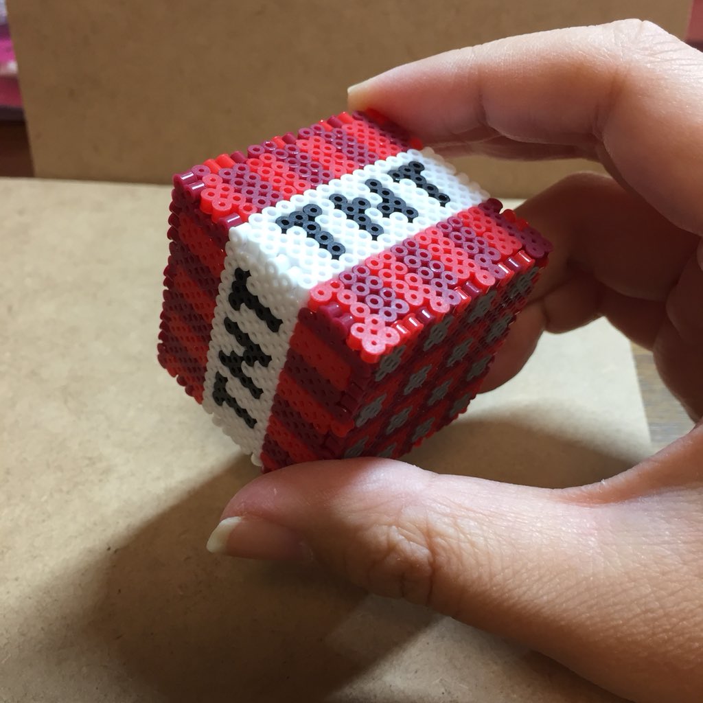 さわでょ A K A ゴリラ Twitterren でーきーましたtntブロック 接着剤なしの素組み状態です 16 16pcs 4cm角のお手頃サイズになりました いやー楽しい 次はなんのブロック作ろうかな マイクラ マインクラフト Minecraft アイロンビーズ ナノビーズ さわでょ A K A ゴリラ Twitterren でーきーましたtntブロック 接着剤なしの素組み状態です 16 16pcs 4cm角のお手頃サイズになりました いやー楽しい 次はなんのブロック作ろうかな マイクラ マインクラフト Minecraft アイロンビーズ ナノビーズ