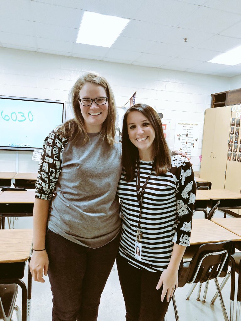 LRich_1107's tweet photo. Amy Day is a new teacher at Dean Rusk Middle School and she is using her data to plan and adjust her instruction like it’s her job. #ohwaititis #greatjob #teachersrock #ccsdILSimpact https://t.co/QReE0225J8