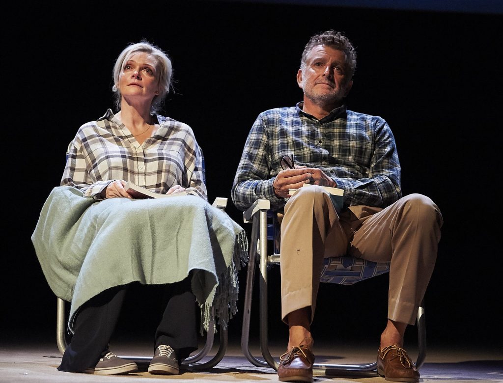ElstonBuddy's tweet photo. "I will forget today, but that doesn't mean that today doesn't matter."
A very moving and excellent portrayal of a horribly progressive desease in @StillAlicePlay
#StillAlicePlay https://t.co/urZIucP8nr