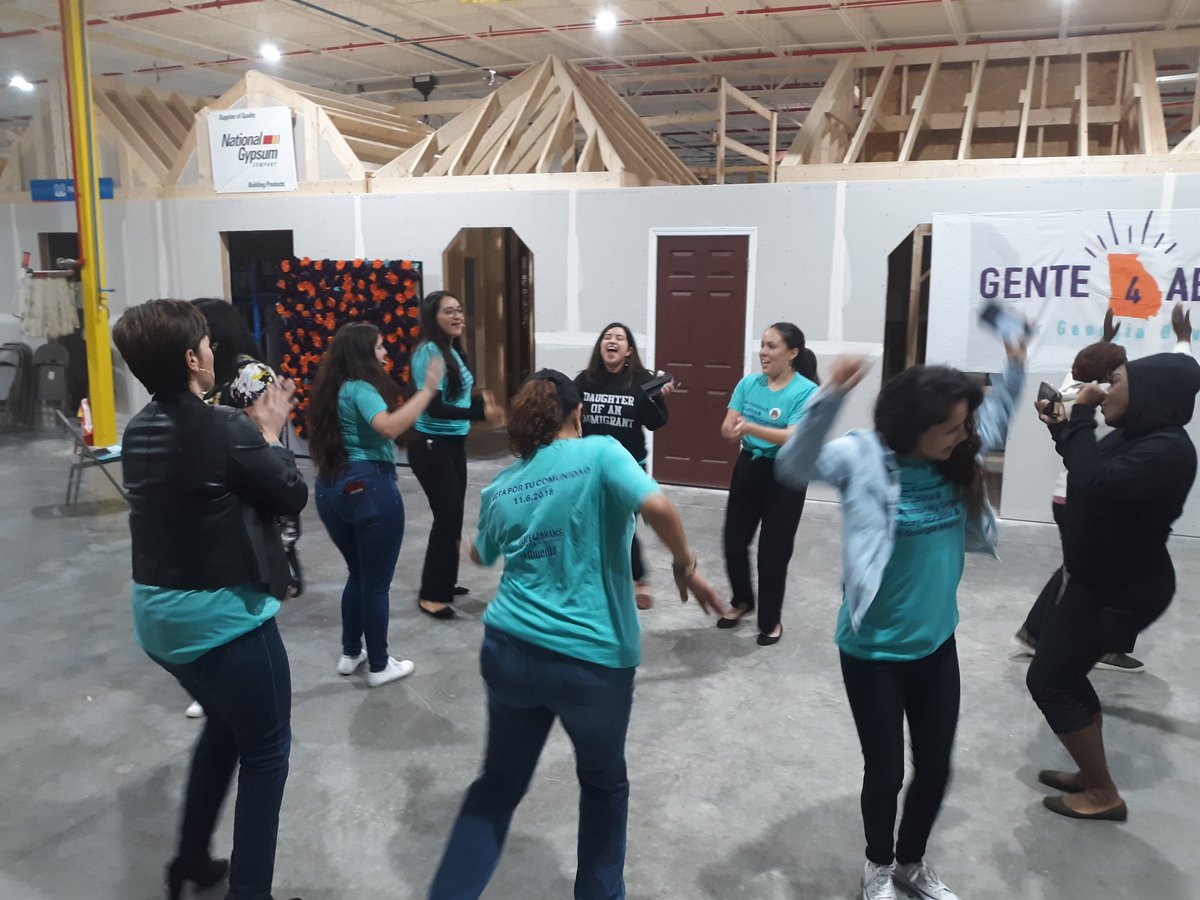 gente4abrams's tweet photo. After Latina Canvassing for Abrams,
treating ourselves to food, music & dancing! 😋😋😋💃🕺💃🕺🎵
@ConMijente
#gente4abrams #teamAbrams #poderLatinx #LatinxVote #moveGAforward #gapol #StaceyAbrams #VamosGeorgia https://t.co/gsPH315A5p