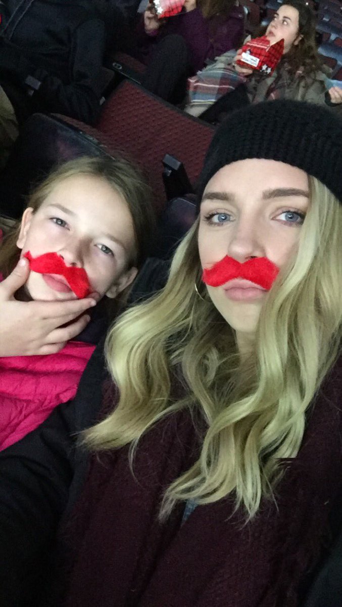 Hailey_Wenge's tweet photo. Having an awesome time at the Ottawa Senators game tonight! Check out these cool staches 😎 #SensStache Let’s go Sens!! https://t.co/cRCnSNRJyH