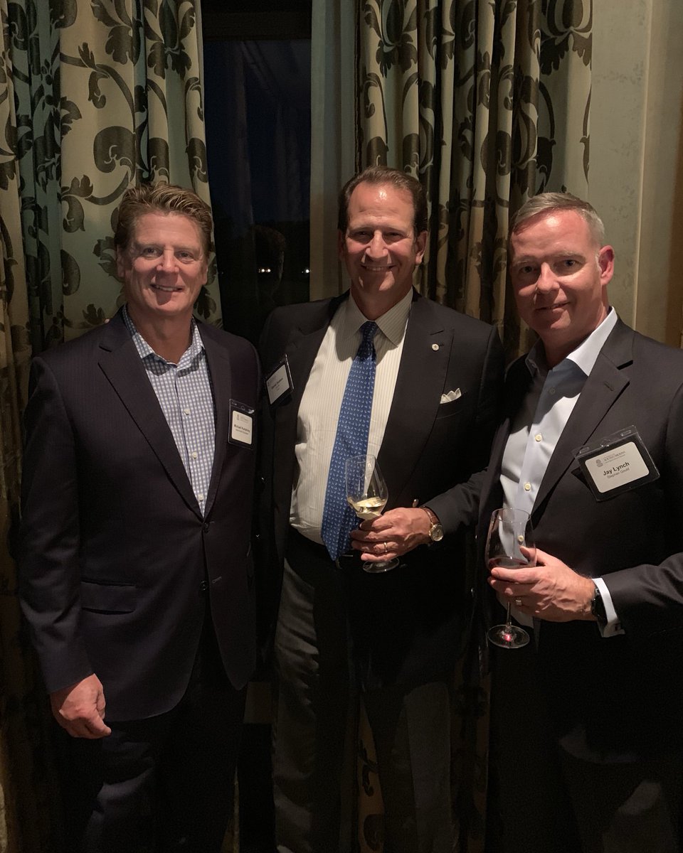 bo_hart's tweet image. Awesome event tonight with #MooreinDallas with incredible Gamecock alumni and Dean Brews! @UofSC @MooreSchool