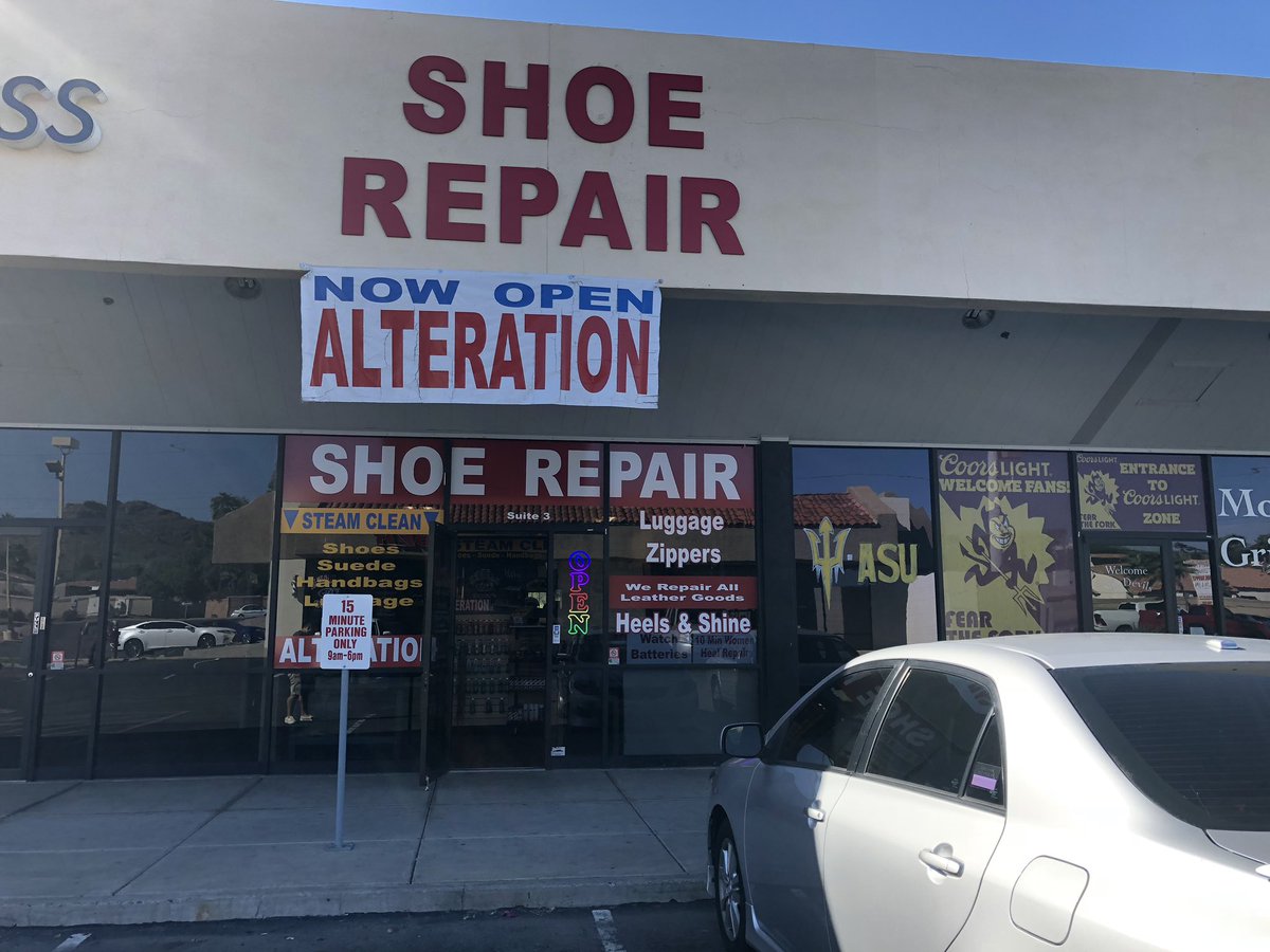 LifeMattertoday's tweet photo. Life Matters Today Television Broadcast loves to highlight businesses. Bring old shoes and MVP will repair them and donate to the homeland less fortunate. 
🎉🎉🎈Join us from 11am-1pm on Friday Nov 2nd at MVP Shoe Repair. Located at 2033 West Glendale Ave. (602-368-853 https://t.co/hlYfw5AxHe