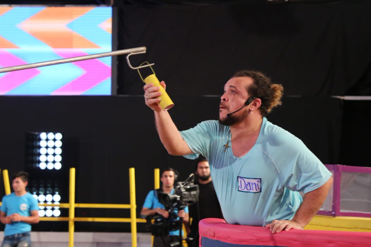 CombatePy's tweet image. Los dos equipos se la juegan por 20 millones de guaraníes para una entidad benéfica💸👏 Que equipo será el gran ganador de #BilleteRPC💸👏