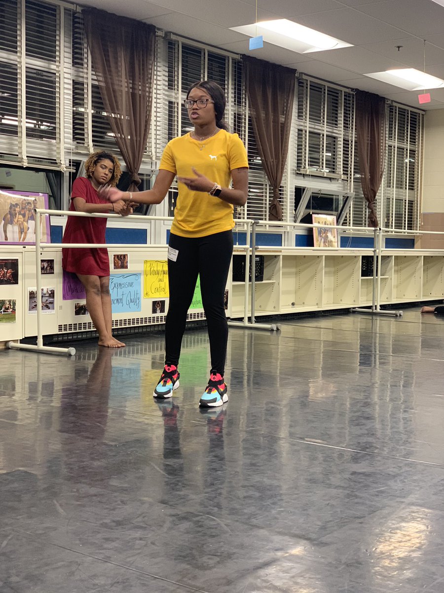 Arts_SWA's tweet image. Our dancers were in full effect tonight! We so proud of our student dancers, @MsKarmasDance, and our UMBC dance intern Madison Bonaparte! #FallArtsExpo18 #ArtsEd #DanceEd #TheArts
