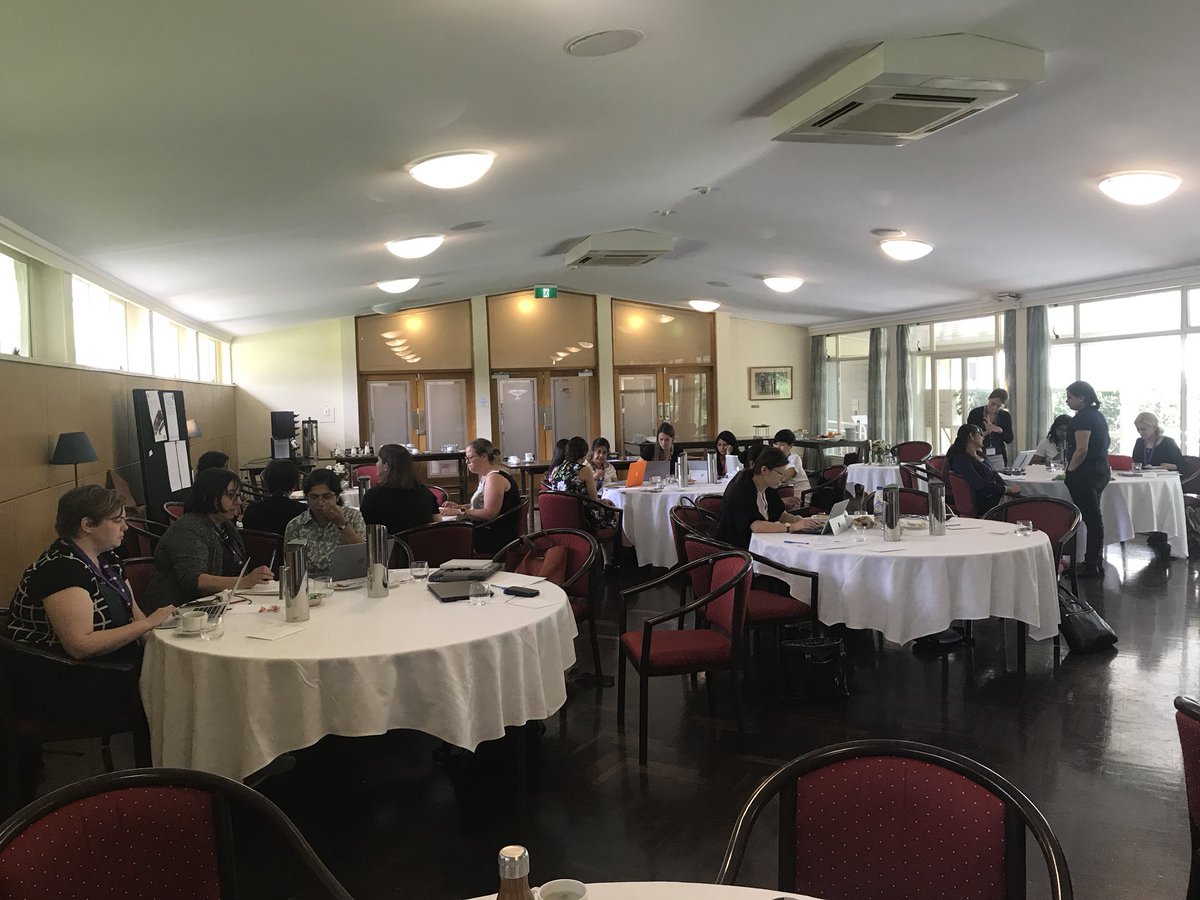 LivSmith21's tweet image. Participants and mentors hard at work in the final session of  #MAGIC18 working on punchy grant style project summaries.